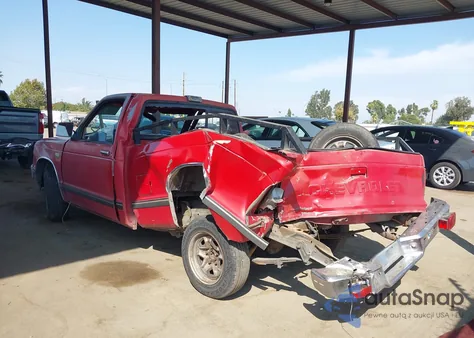 1988 Chevrolet S Truck S10 из США, поврежденный, VIN 1GCCS14Z9J8223744
